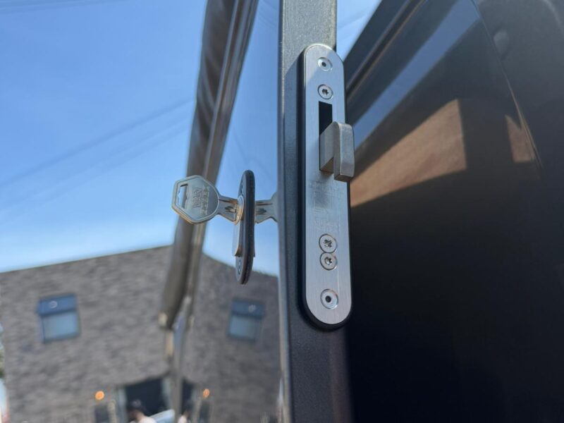 SX Van Locks